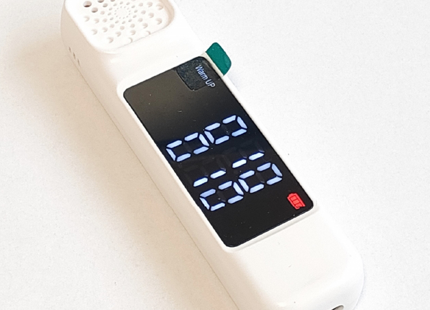 配送出発前のアルコールチェック